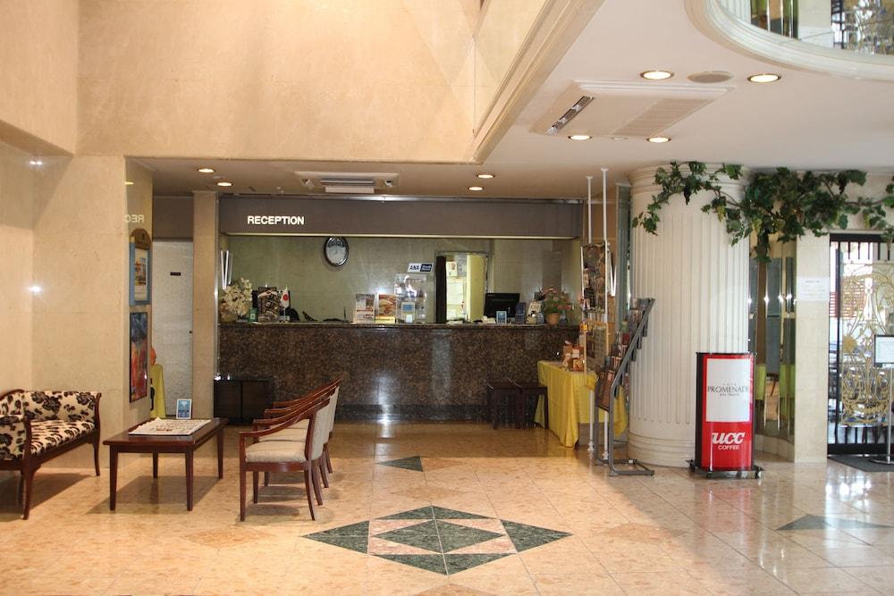 Apa Hotel Tonami Ekimae Экстерьер фото
