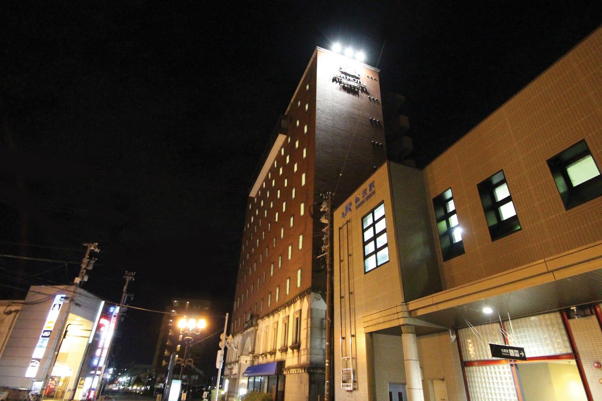 Apa Hotel Tonami Ekimae Экстерьер фото